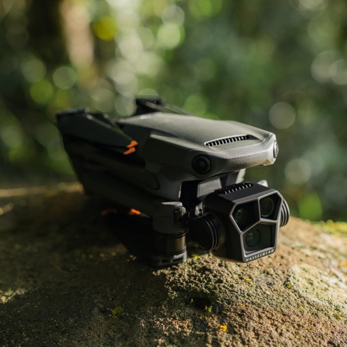 Квадрокоптер DJI Mavic 3 Pro Cine Premium Combo (CP.MA.00000664.01)