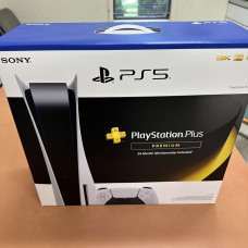Стаціонарна ігрова приставка Sony PlayStation 5 825GB (PlayStation Plus Premium 24 Month Subscription Bundle USA)