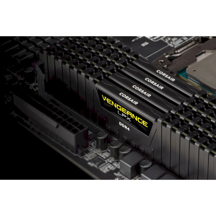 Пам'ять для настільних комп'ютерів Corsair 64 GB (2x32GB) DDR4 3200 MHz Vengeance LPX (CMK64GX4M2E3200C16)