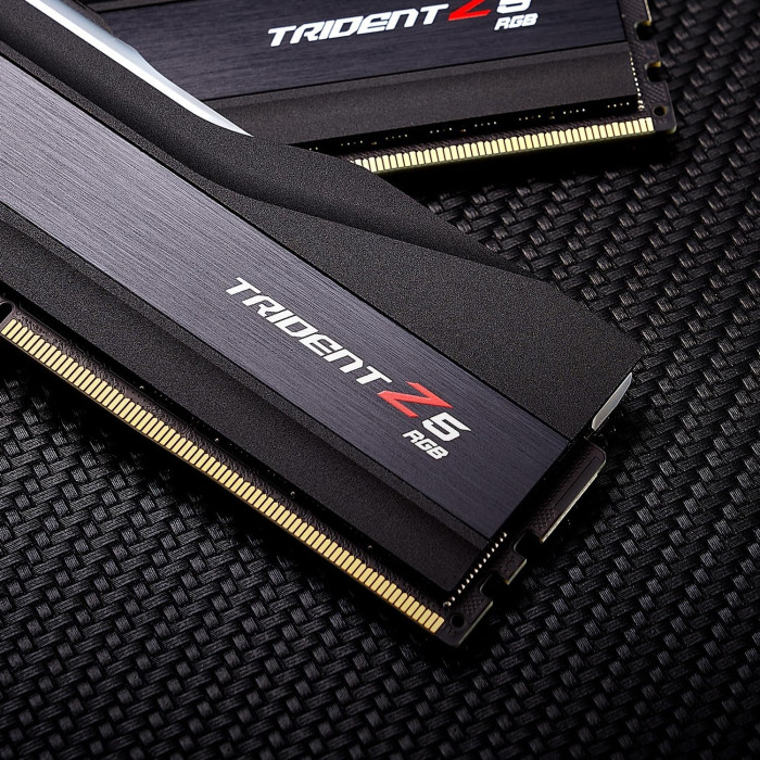Память для настольных компьютеров G.Skill 32 GB (2x16GB) DDR5 RAM (Intel XMP 3.0 &amp;amp;amp; AMD Expo) 6000 MHz Trident Z5 RGB Matte Black (F5-6000J3636F16GA2-TZ5RK)