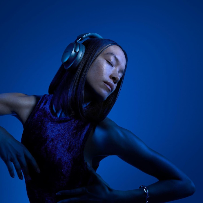 Навушники з мікрофоном Bose QuietComfort Ultra Lunar Blue - Limited Edition Color (880066-1200)