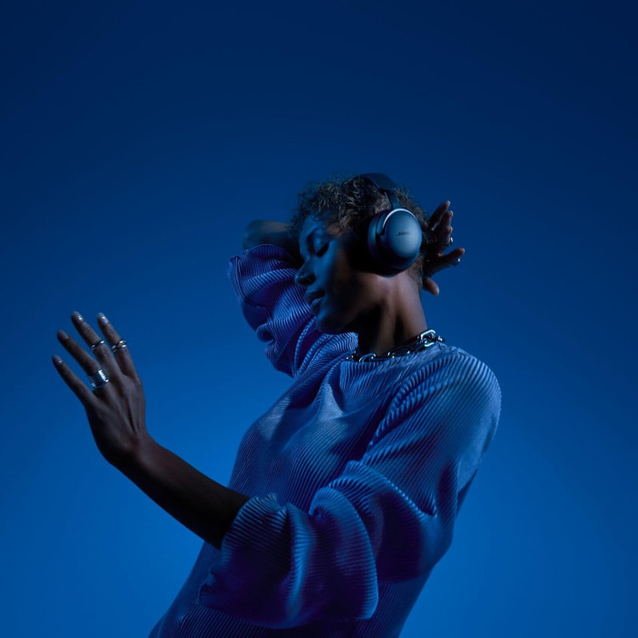 Навушники з мікрофоном Bose QuietComfort Ultra Lunar Blue - Limited Edition Color (880066-1200)