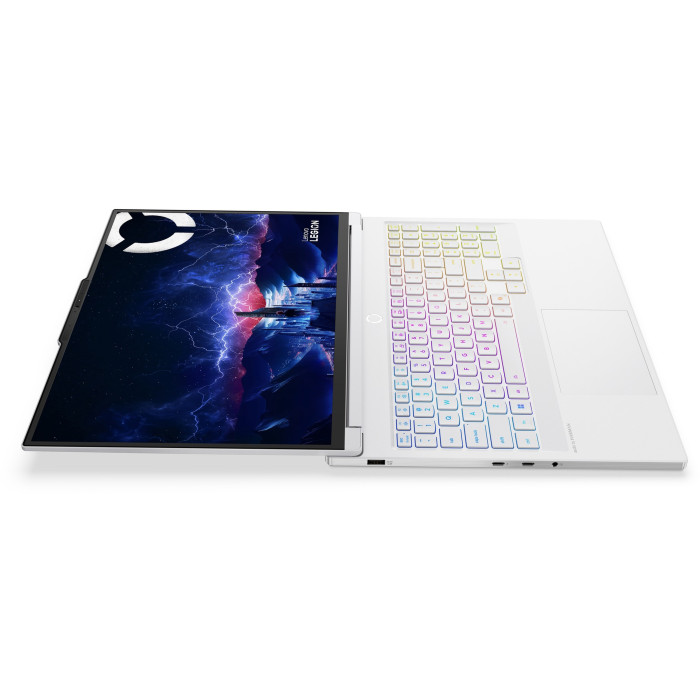 Ноутбук Lenovo Legion 7 16IAX10 Glacier White (83KY0007US) (CUSTOM: 32GB RAM; 2TB SSD)