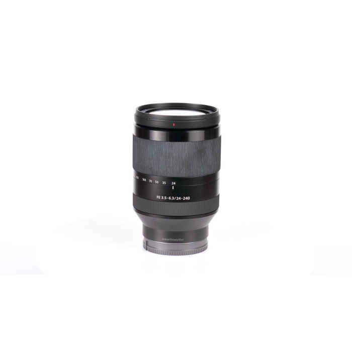 Універсальний об'єктив Sony SEL24240 24-240mm f/3,5-6,3