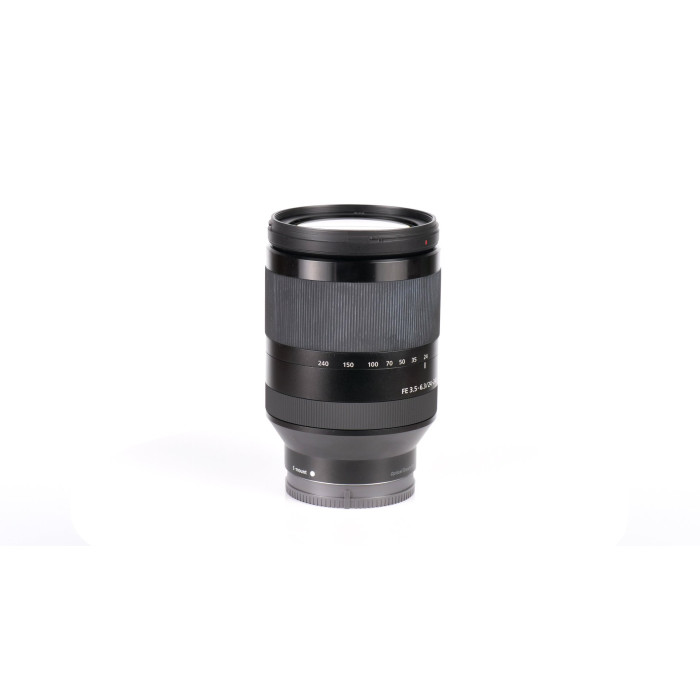Універсальний об'єктив Sony SEL24240 24-240mm f/3,5-6,3