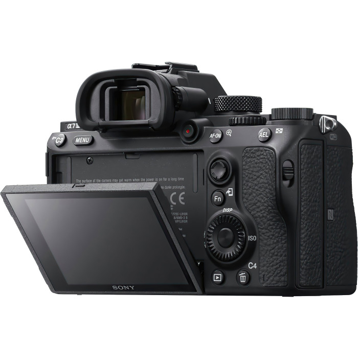 Беззеркальный фотоаппарат Sony Alpha A7 III body (ILCE7M3B.CEC) 