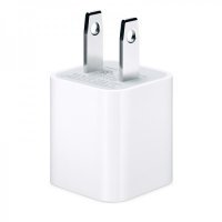 Apple 5W USB Adapter (MD810)