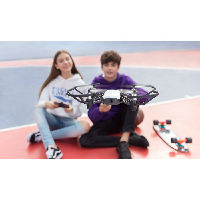 Квадрокоптер RYZE Tello Boost Combo White (CP.TL.00000015.01)