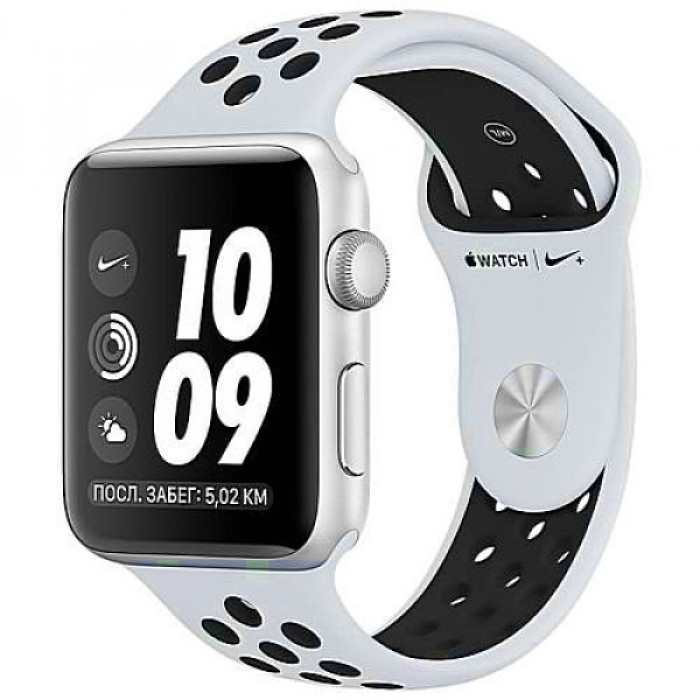 Apple WATCH Nike+ GPS 42mm Silver Aluminum Case with Pure Platinum/Black Nike Sport Band (MQL32)