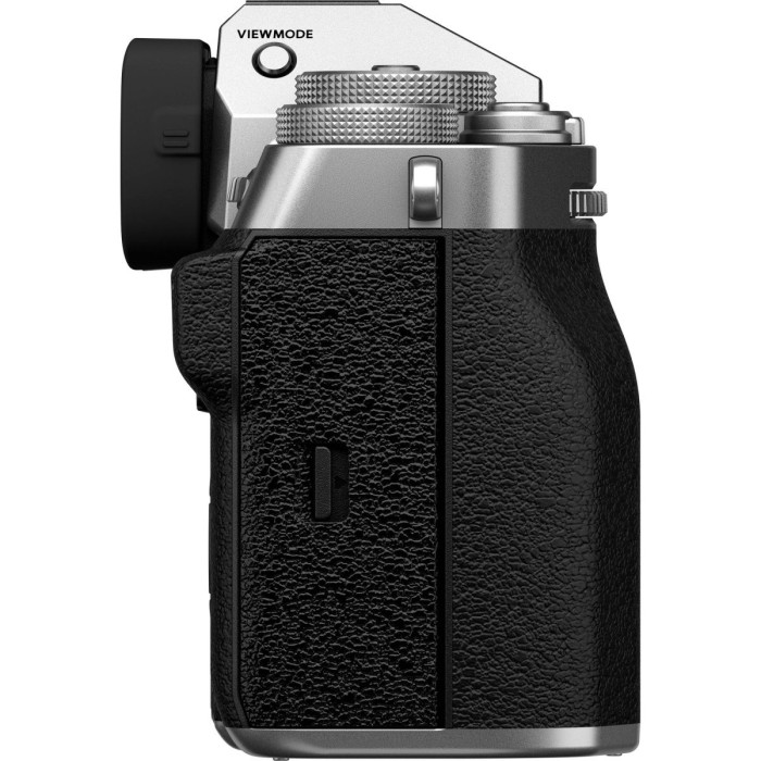 Беззеркальный фотоаппарат Fujifilm X-T5 Body Silver (16782337)