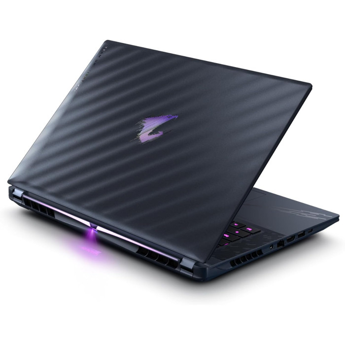 Ноутбук GIGABYTE AORUS MASTER 16 (BYHC5USE64SH)